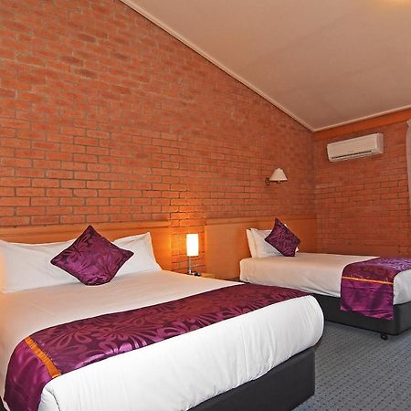Main Lead Ballarat Motel Экстерьер фото